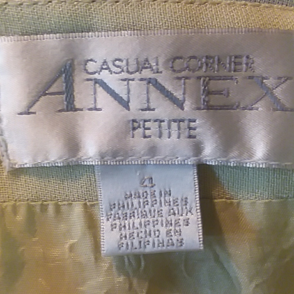 Soft Green Petite Belted Skirt - Picture 2 of 2